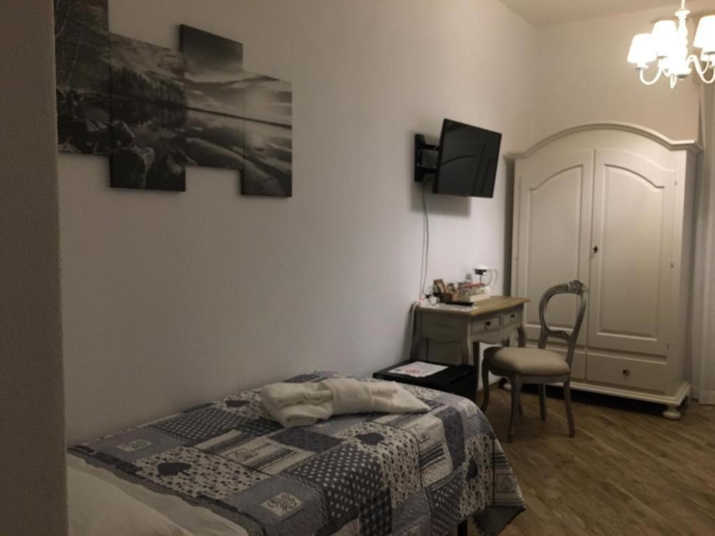 City Garden Guest House 奧爾比亞 外观 照片