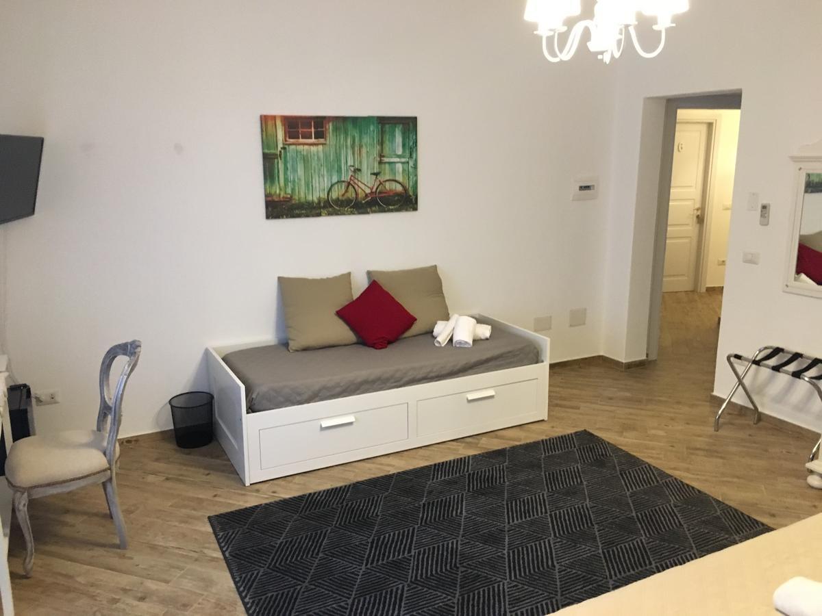 City Garden Guest House 奧爾比亞 外观 照片