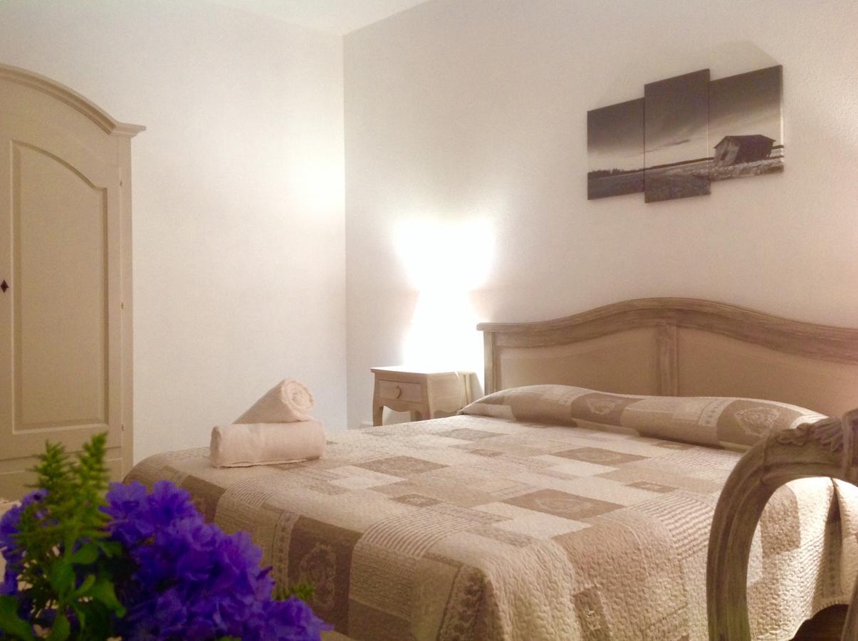 City Garden Guest House 奧爾比亞 外观 照片